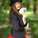 Poker Face: la scienza dietro un bluff quasi perfetto