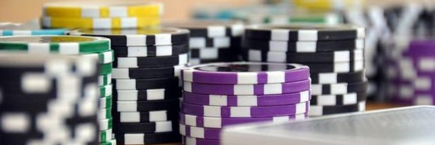 Che cos’è il “Rake” nel Poker? La tassa nascosta del piatto